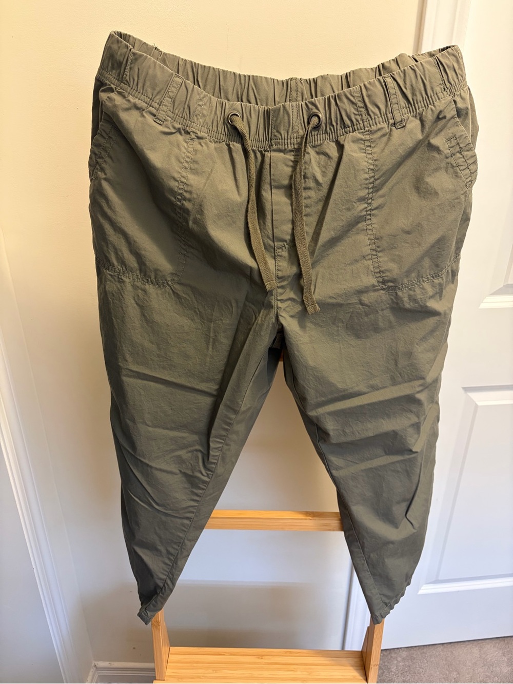 Denver Hayes Olive Green Capri Drawstring Pants